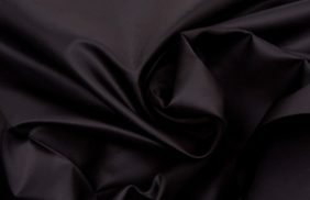 ткань подкладочная ветрозащитная 290t, 70гр/м2, 100пэ, 150см, черный/s5580, (100м) dsr купить в Оренбурге.
