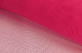 220 сетка chan-220, мягкая (фатин), 100% нейлон, 13 г/м2, ш.160см, рулон 50м, цв. розовый фуксия купить по цене 51 руб в розницу от 1 метра - в интернет-магазине Веллтекс